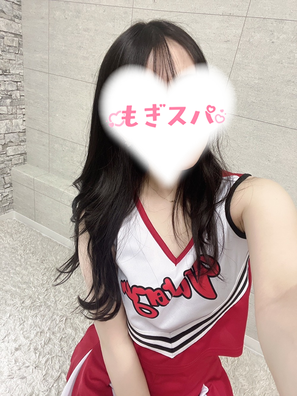 モモ